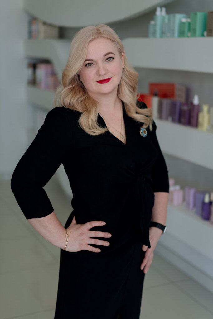 Stylist Alevtyna Kolieva at Fresh & Co. Salons